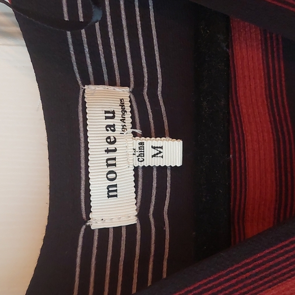 Berry-tone Striped, Split Sleeve, V-Neck faux wrap - Picture 3 of 11